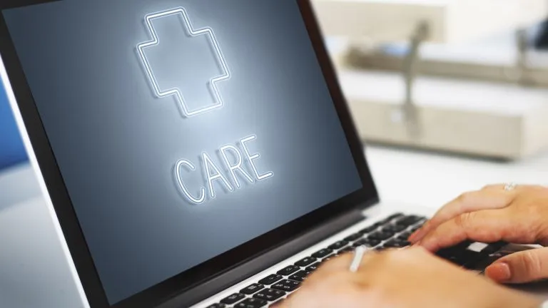 Comment choisir une mutuelle santé adaptée aux besoins de ses collaborateurs ?