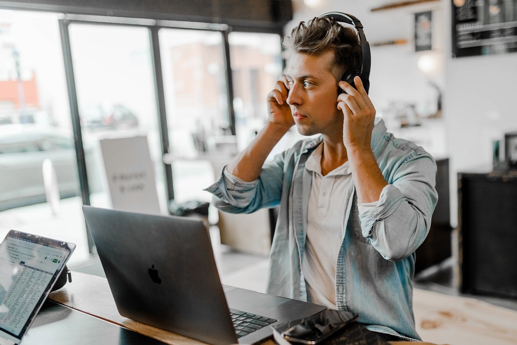 suivre un webinar